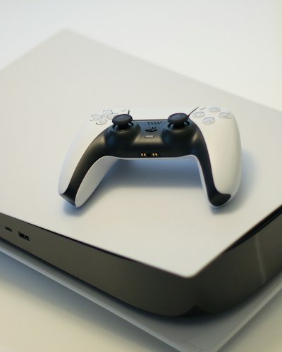Game console